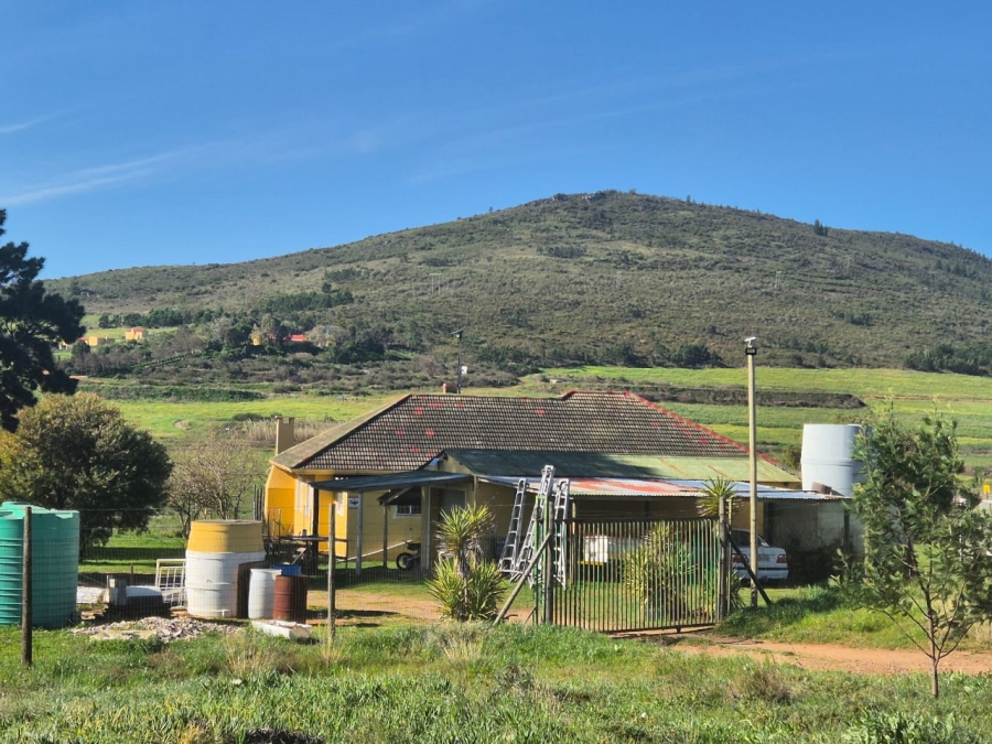 Commercial Property for Sale in Louterwater Eastern Cape